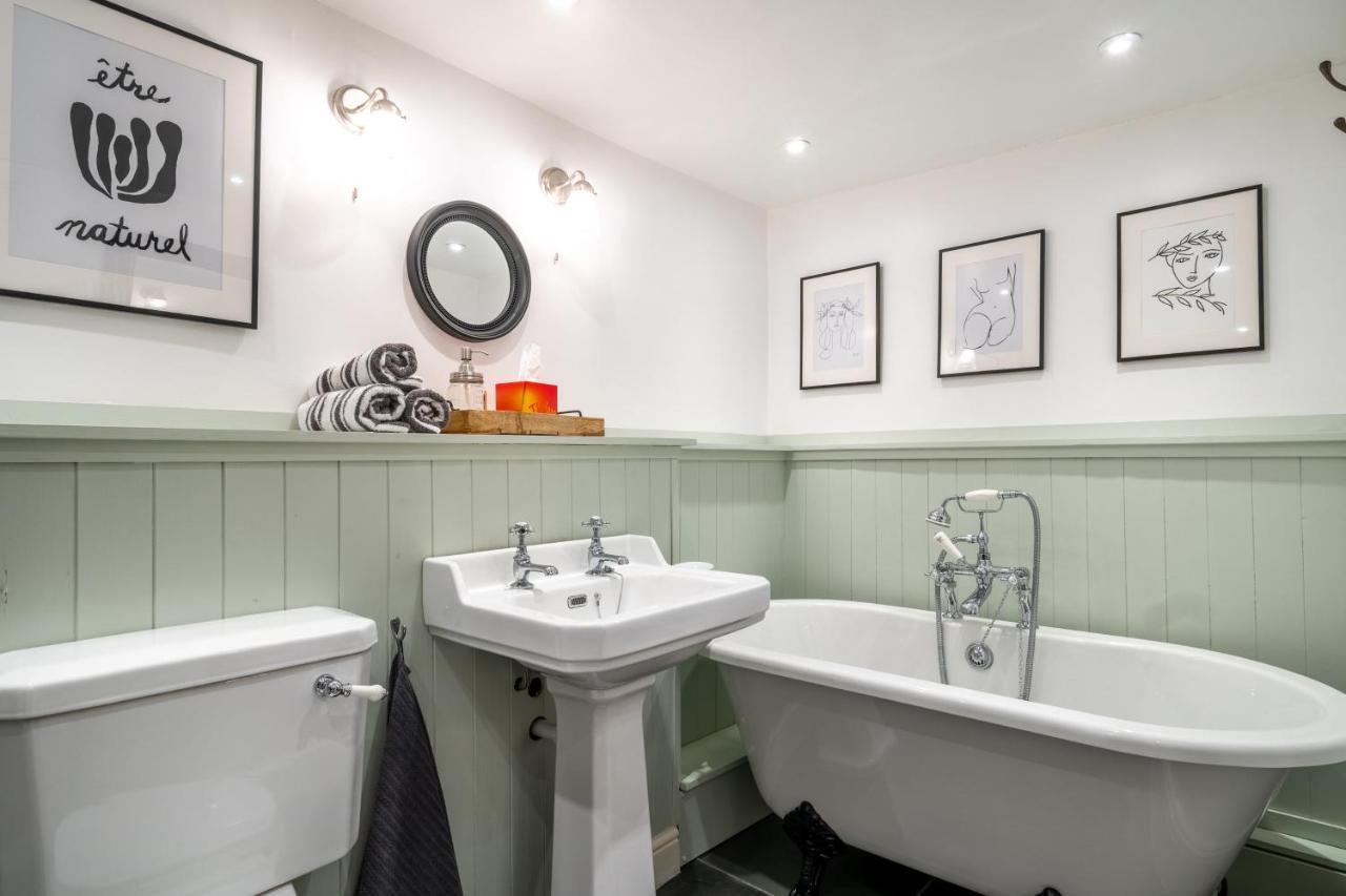 Low Nook Cottage - Gorgeous Decor Broughton in Furness Exteriör bild